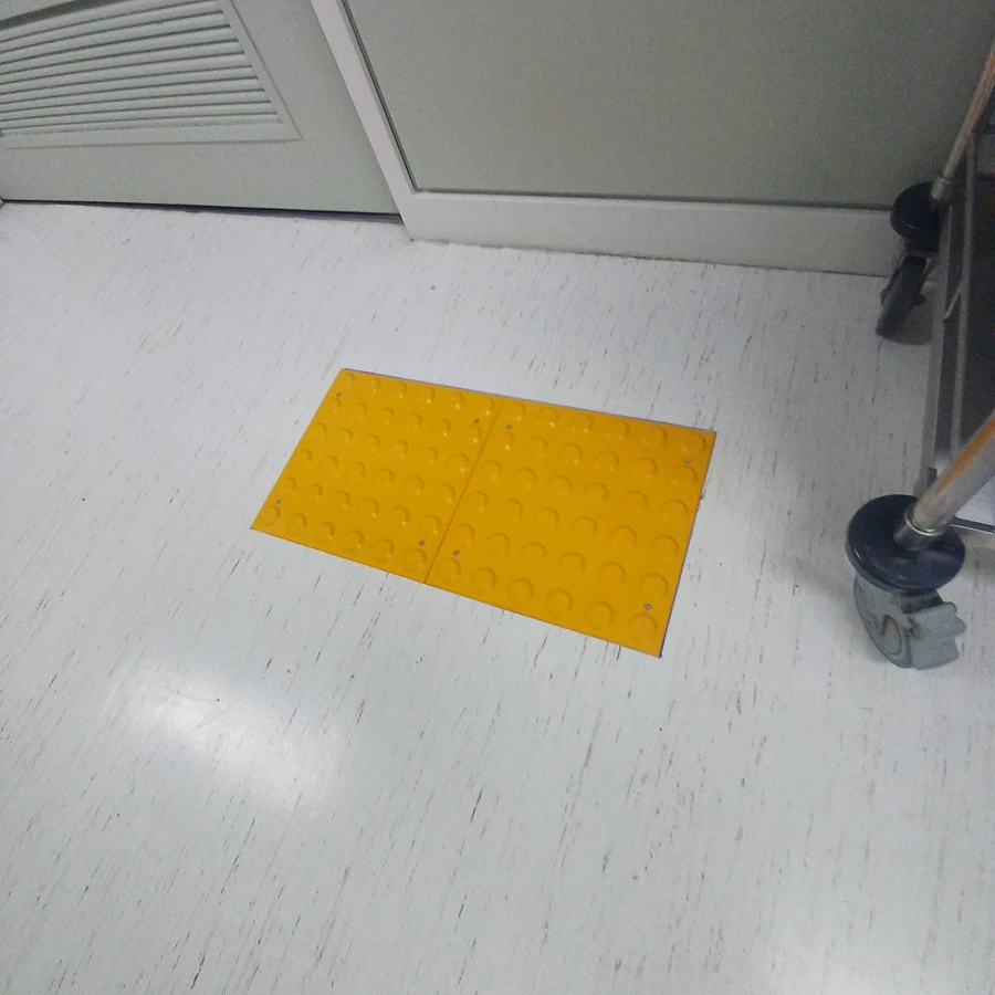 병원 복도 시공 후